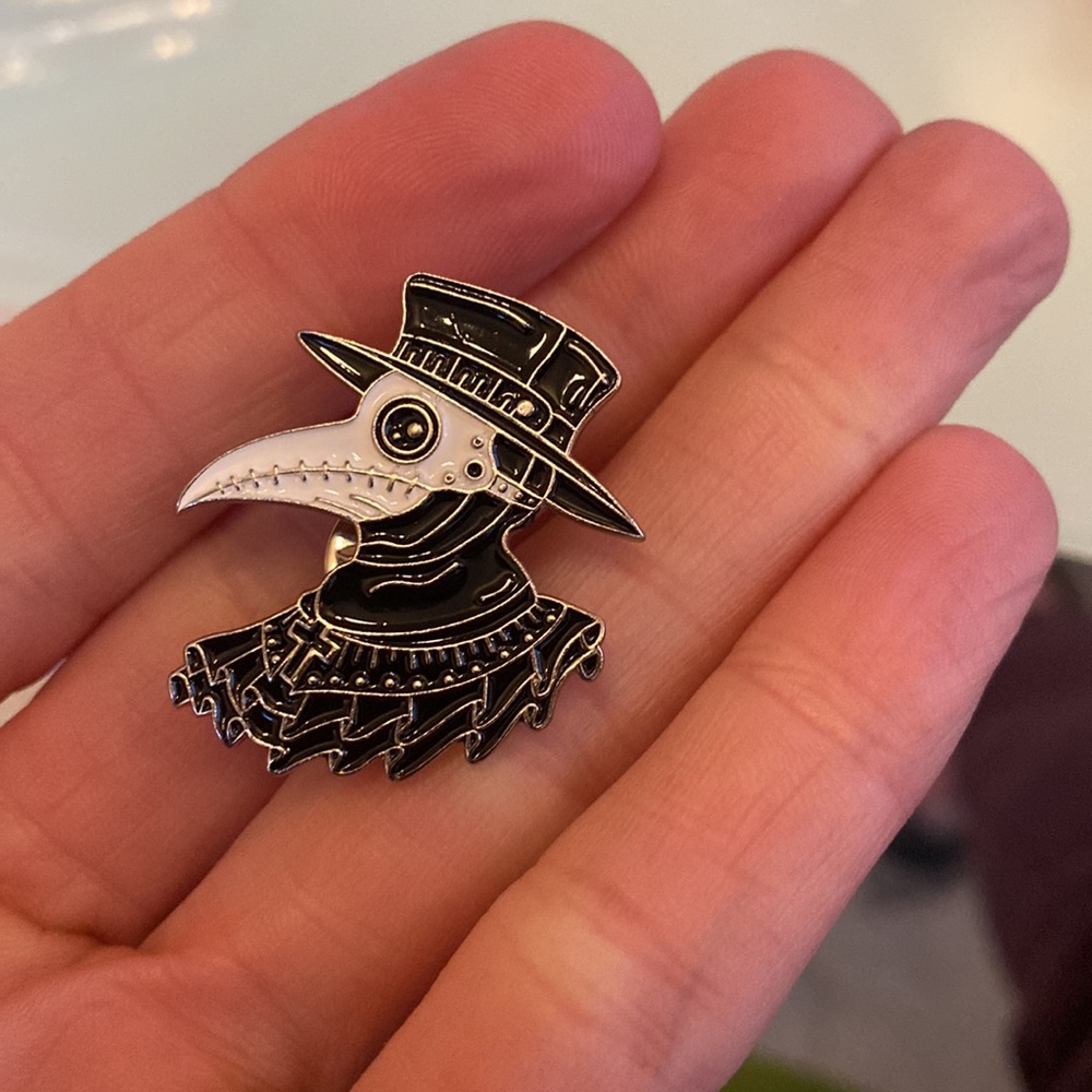 New enamel plague doctor mask pin